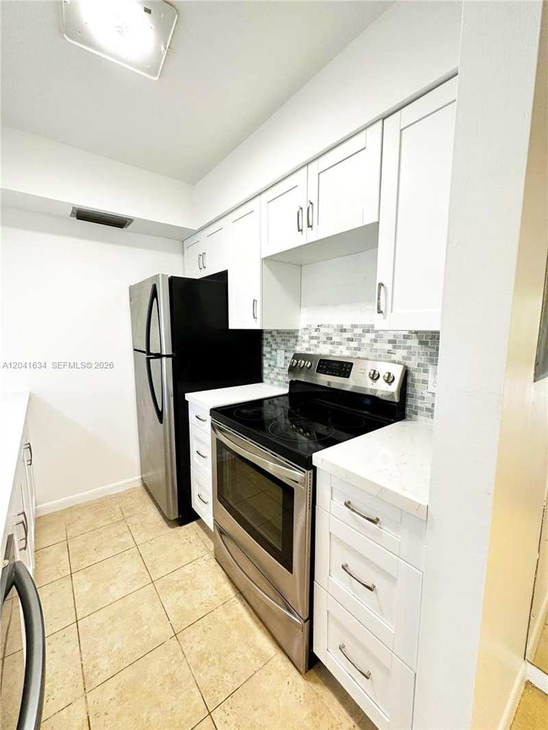 7137 Golf Colony Ct # 202, Lake Worth FL 33467