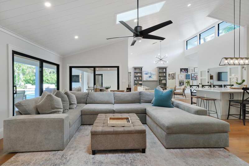 19526 W Trails End Terrace, Jupiter FL 33458