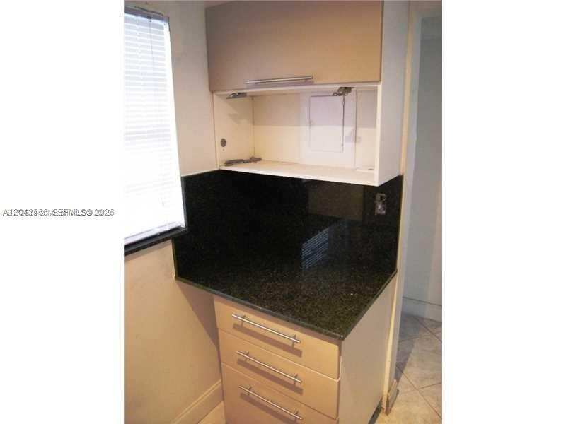 701 Euclid Ave # 403, Miami Beach FL 33139