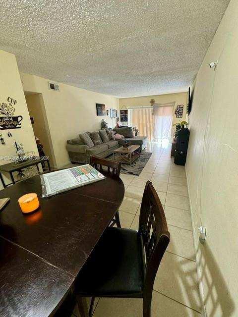 3600 NW 21st St # 301, Lauderdale Lakes FL 33311