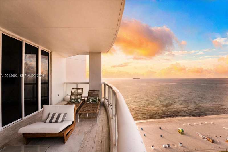 4201 Collins Ave # 2301, Miami Beach FL 33140