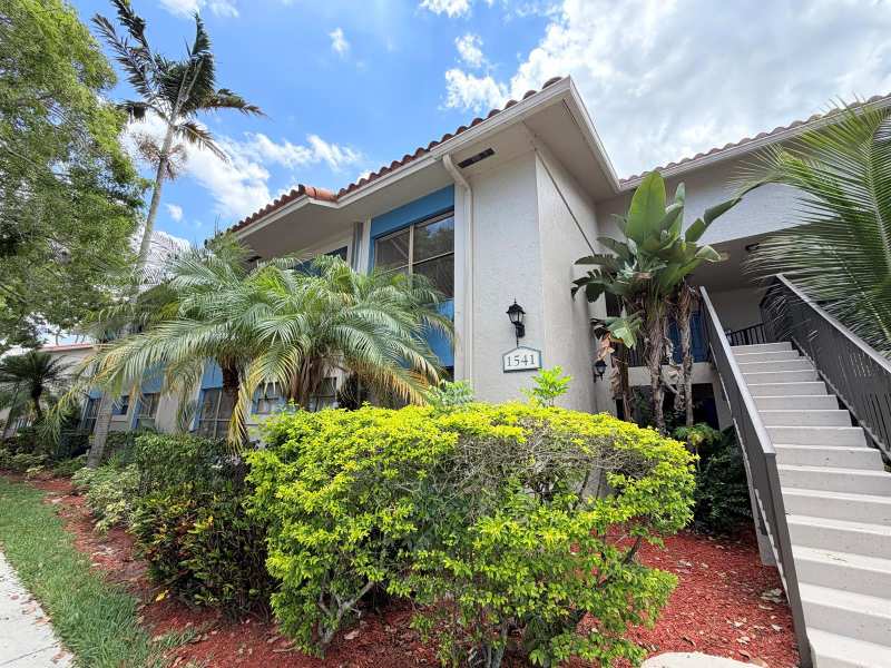 1541 Windorah Way, West Palm Beach FL 33411