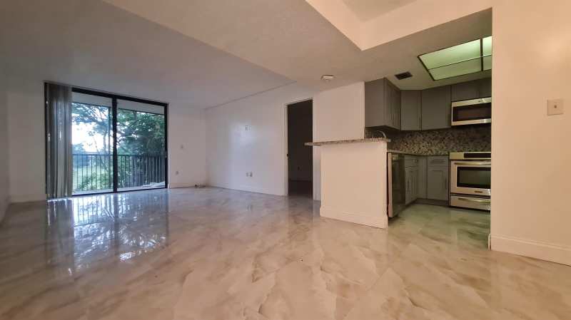 5570 NW 44th Street # 210, Lauderhill FL 33319