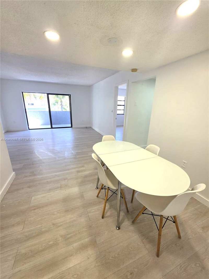 3582 NE 171st St # 307, North Miami Beach FL 33160
