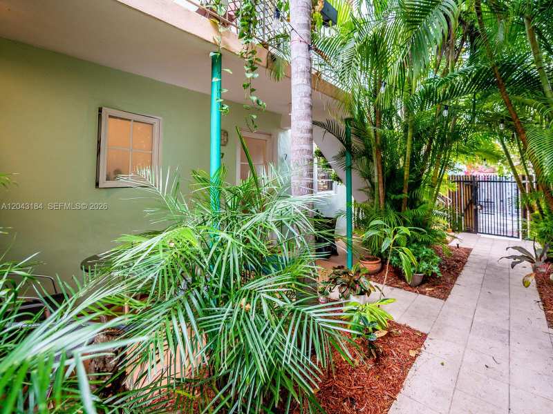 1127 S Meridian Ave # 1127, Miami Beach FL 33139