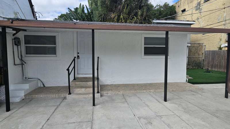 425 Ardmore Road # 3, West Palm Beach FL 33401
