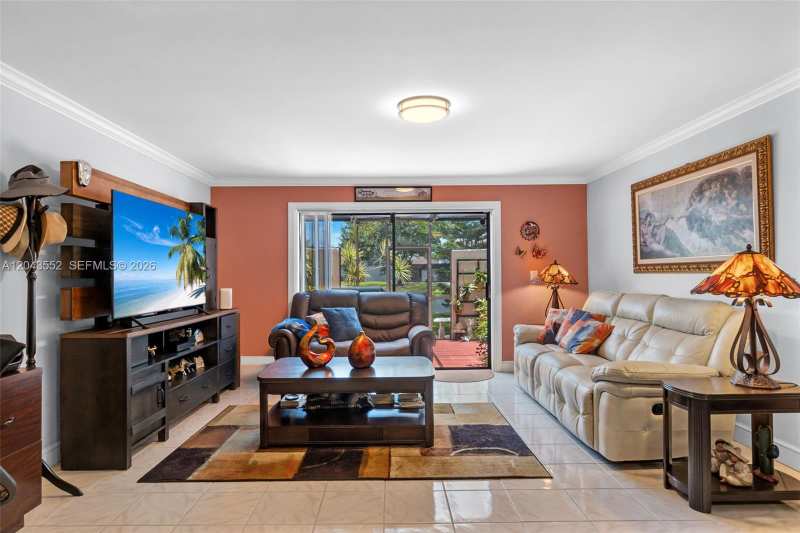 1121 NW 98th Ter # 119, Pembroke Pines FL 33024