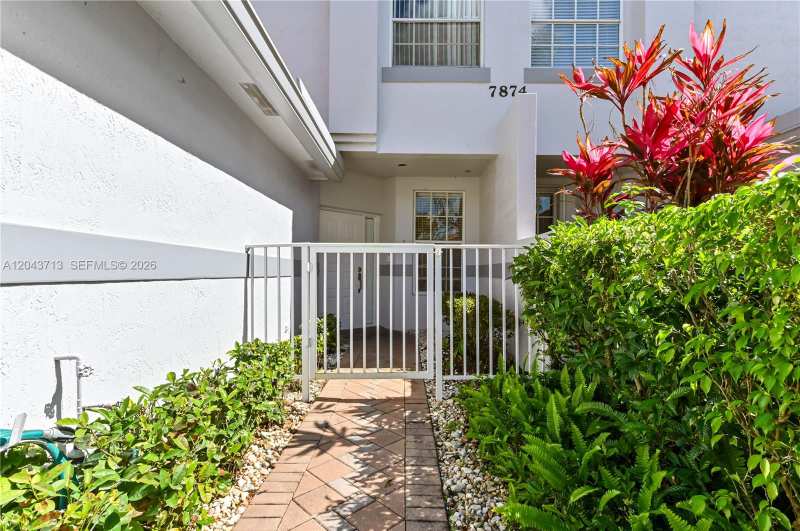 7874 Laina Ln # 1, Boynton Beach FL 33437