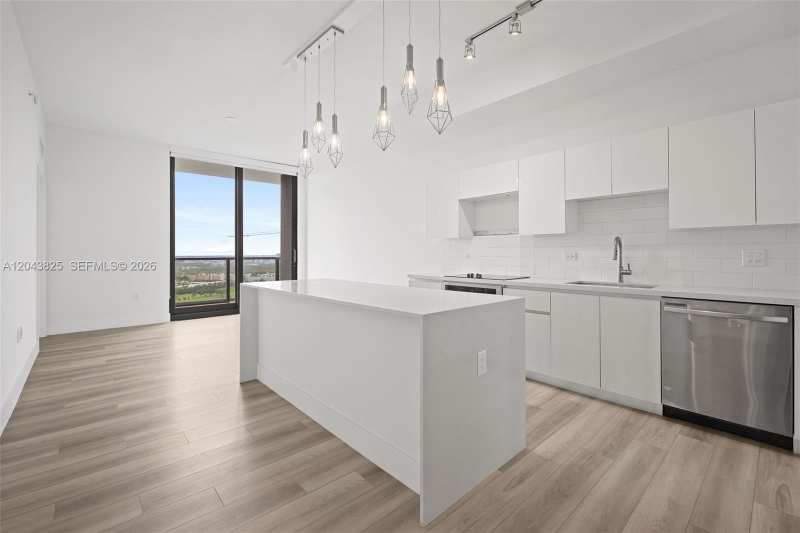 101 Diplomat Pkwy # 1805, Hallandale Beach FL 33009