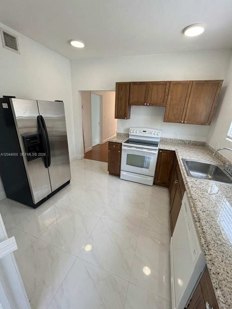 1154 W 25th St # 0, Riviera Beach FL 33404