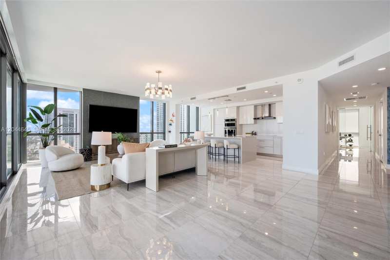 100 E Las Olas Blvd # 3201, Fort Lauderdale FL 33301