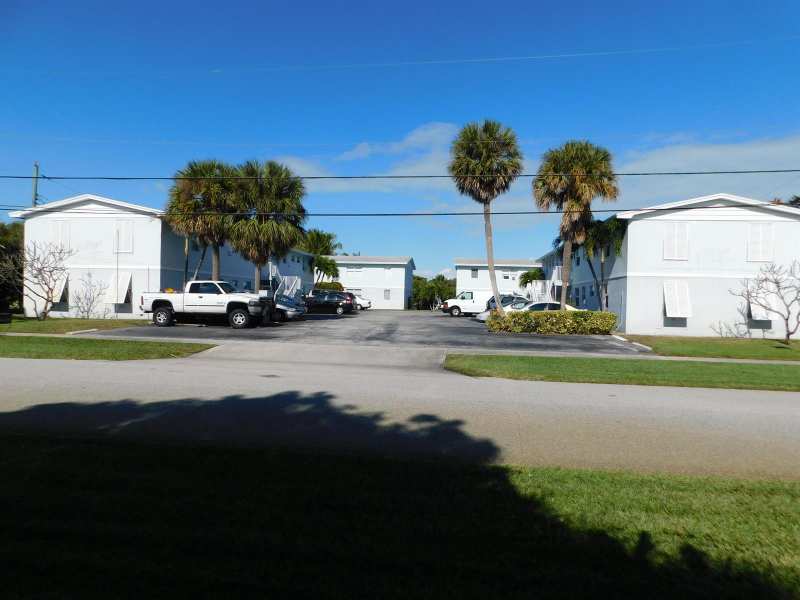 741 Hummingbird Way # 2, North Palm Beach FL 33408