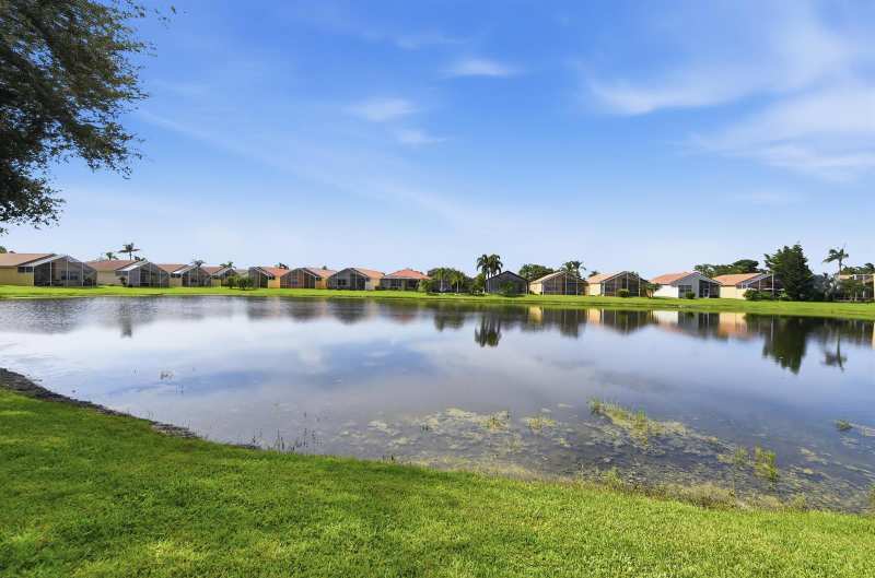 7229 Cataluna Circle, Delray Beach FL 33446