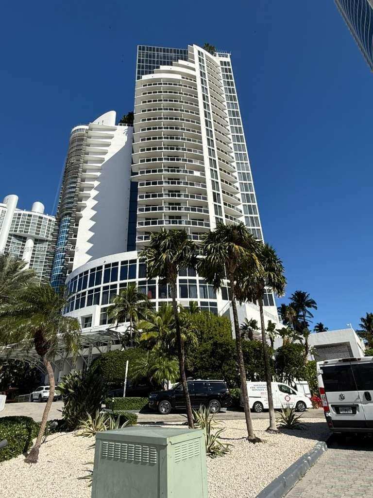 18001 Collins Ave # 1006, Sunny Isles Beach FL 33160
