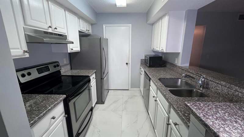 815 W Boynton Beach Boulevard # 107, Boynton Beach FL 33426