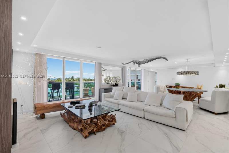 2301 Collins Ave # 443, Miami Beach FL 33139