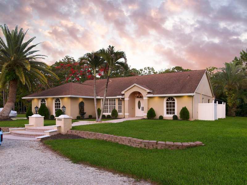 8066 Grapeview Boulevard, Loxahatchee FL 33470