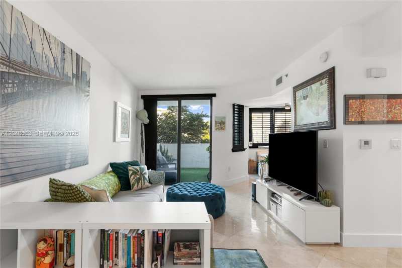 110 Washington Ave # 2309, Miami Beach FL 33139