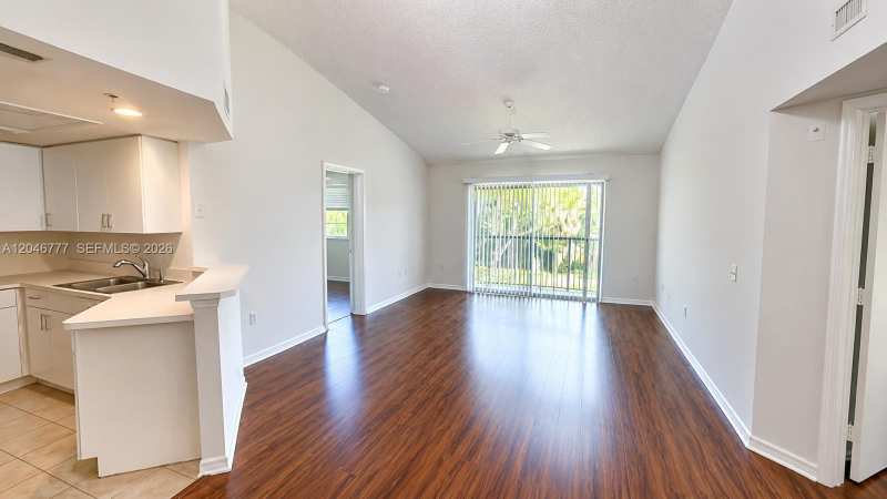 4163 N Haverhill Rd # 1219, West Palm Beach FL 33417