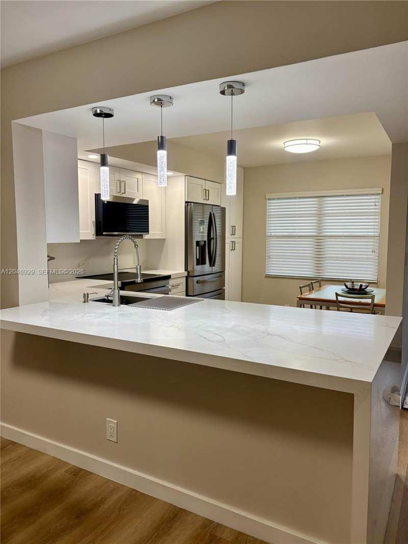 800 SW 125th Way # 207O, Pembroke Pines FL 33027