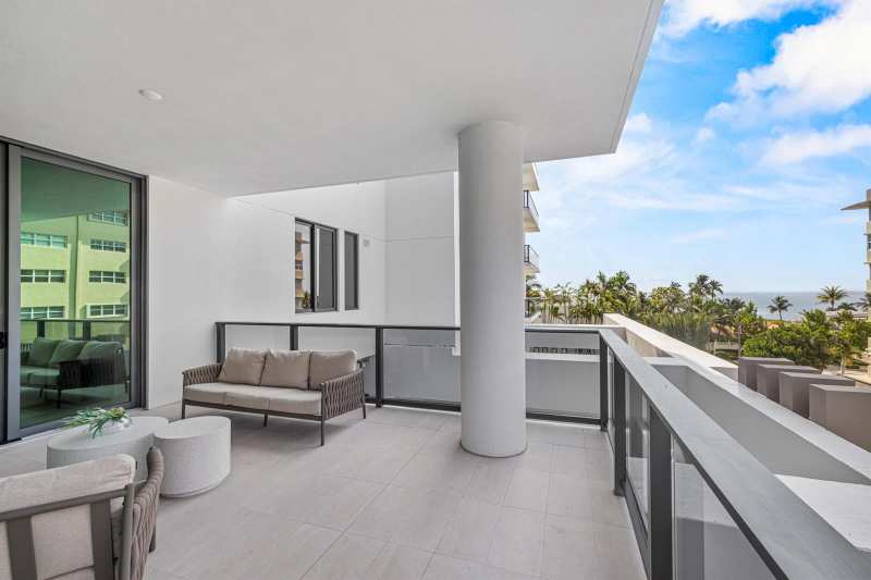 305 Briny Avenue # 301, Pompano Beach FL 33062