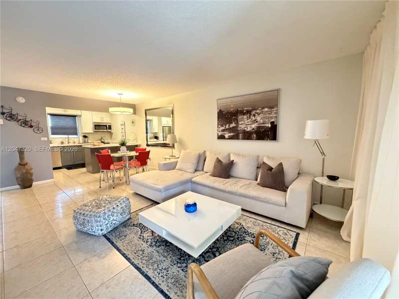 201 178th Dr # 304, Sunny Isles Beach FL 33160