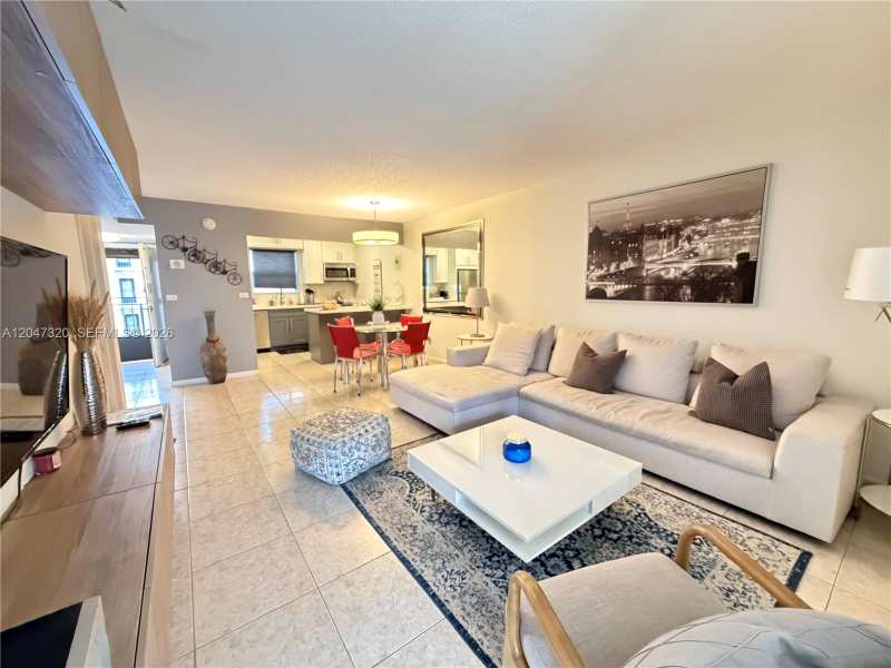 201 178th Dr # 304, Sunny Isles Beach FL 33160
