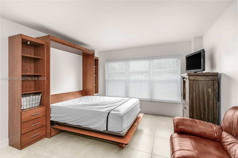 405 N Ocean Blvd # 117, Pompano Beach FL 33062