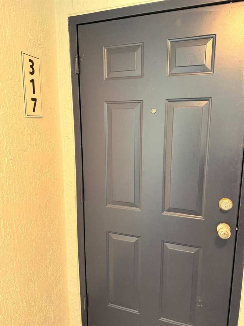 317 Villa Circle # 317, Boynton Beach FL 33435