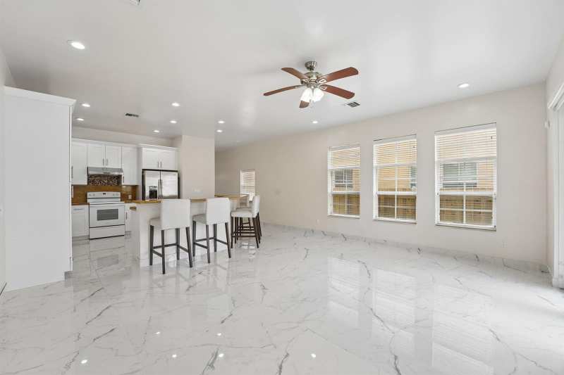 819 SW 7th Avenue, Fort Lauderdale FL 33315