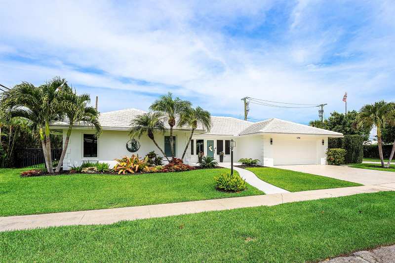 1298 Walnut Terrace, Boca Raton FL 33486