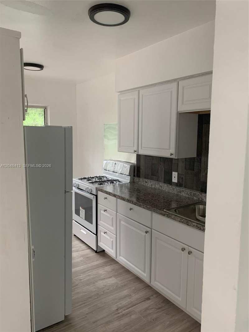 16675 NE 20th Ave # 6, North Miami Beach FL 33162