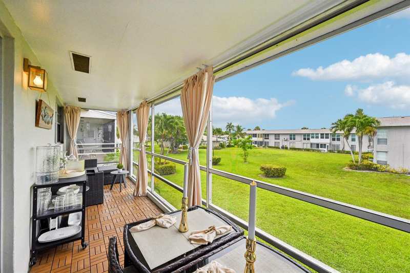 312 NE 17th Avenue # 202, Boynton Beach FL 33435