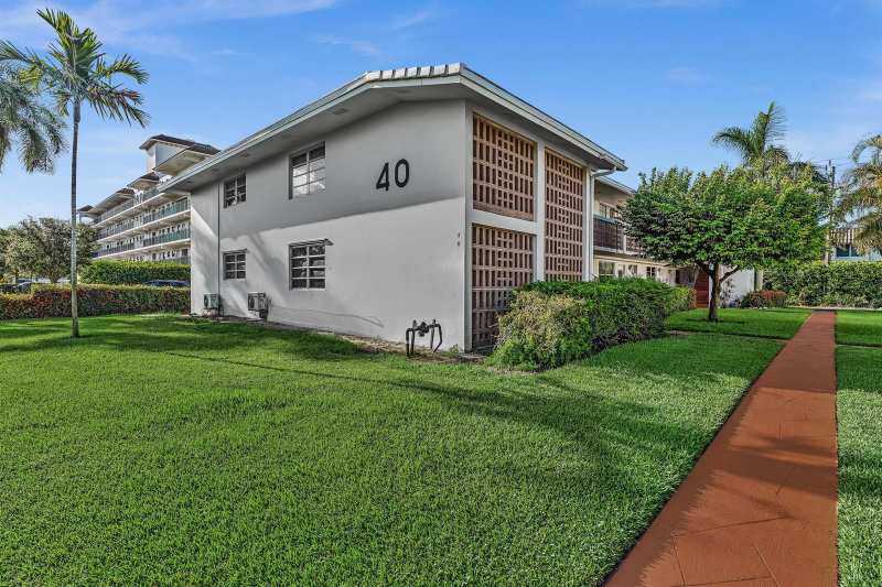 40 SE 13th Street # A2, Boca Raton FL 33432