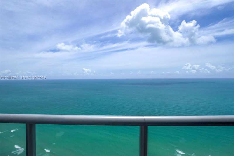 17121 Collins Ave # 4208, Sunny Isles Beach FL 33160