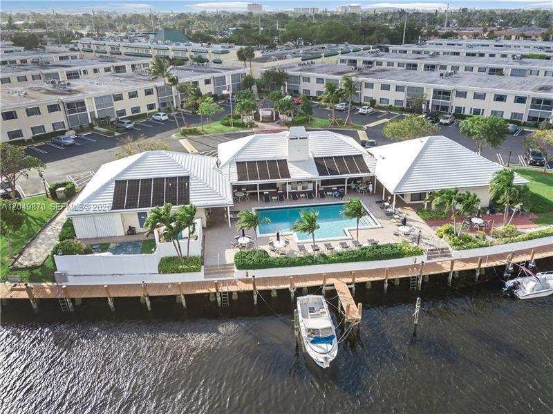 110 Cypress Club Dr # 108, Pompano Beach FL 33060