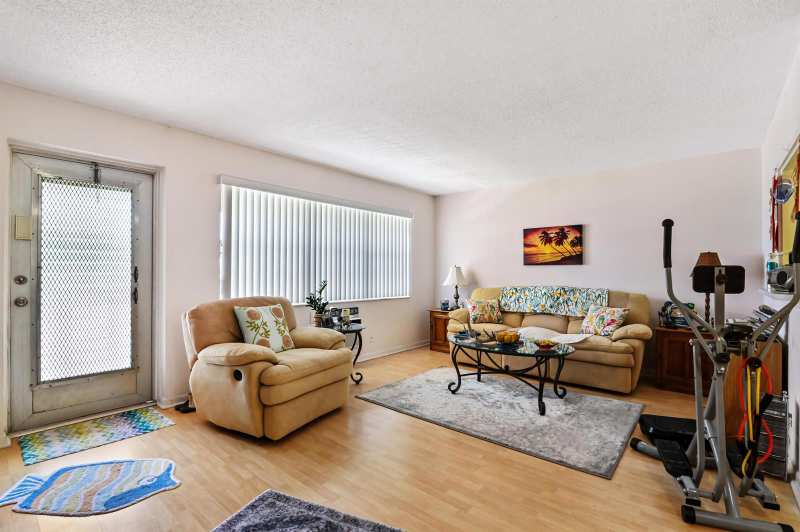 75 Camden Drive # C, West Palm Beach FL 33417