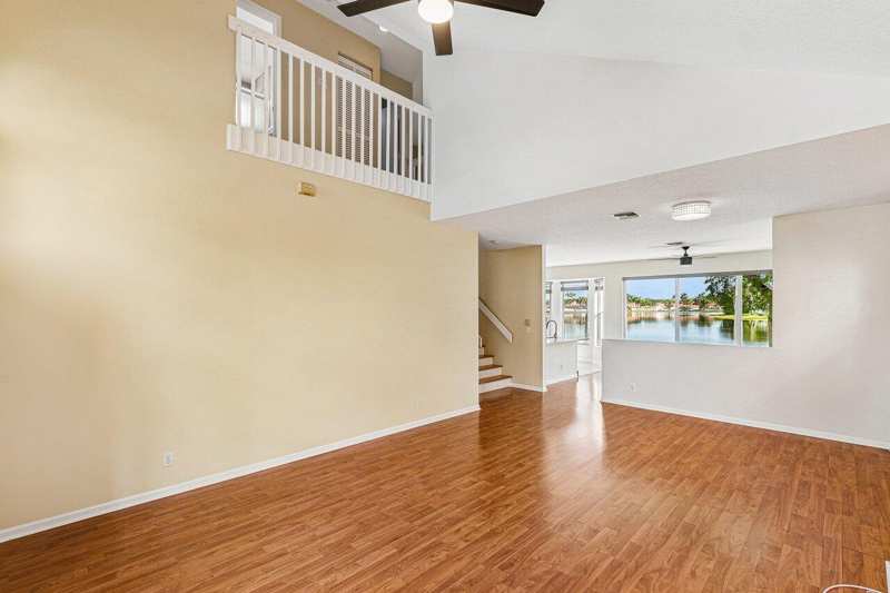 7835 Springfield Lake Drive, Lake Worth FL 33467