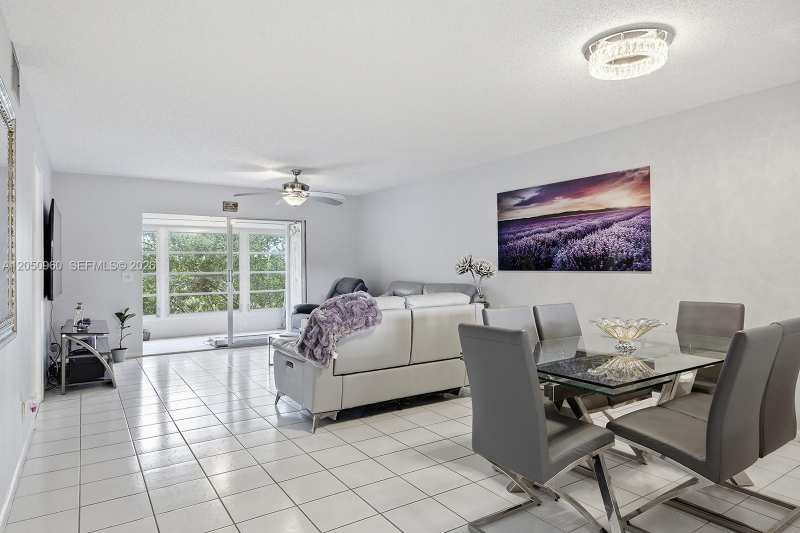 1300 SW 125th Ave # 406K, Pembroke Pines FL 33027