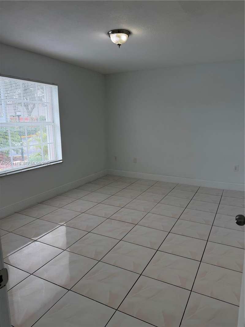 9069 NW 121st Ter # 81, Hialeah Gardens FL 33018