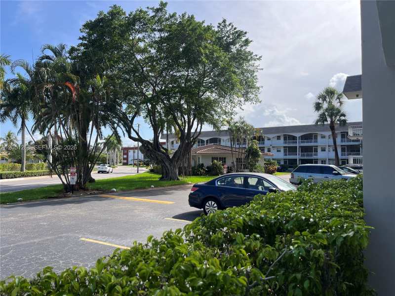 501 Blue Heron Dr. # A, Hallandale Beach FL 33009