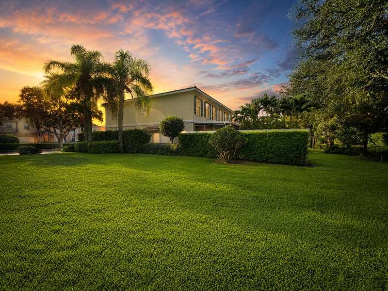 436 Capistrano Drive, Palm Beach Gardens FL 33410