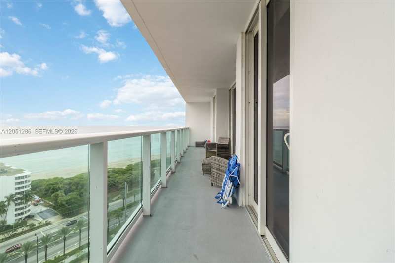 100 Bayview Dr # 2014, Sunny Isles Beach FL 33160