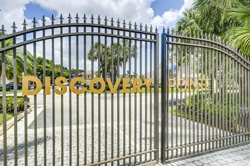 2147 Discovery Circle W, Deerfield Beach FL 33442
