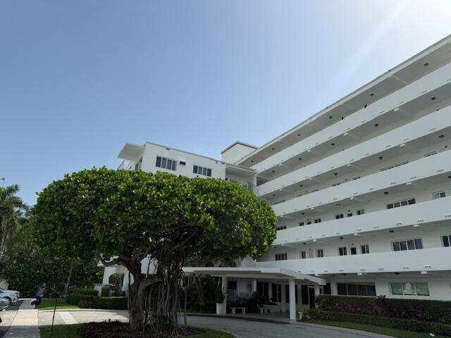 33 S Ocean Avenue # 108, Singer Island FL 33404