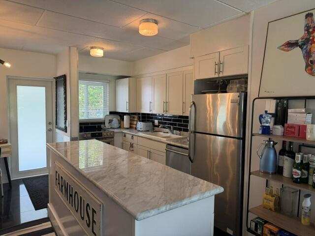 33 S Ocean Avenue # 108, Singer Island FL 33404