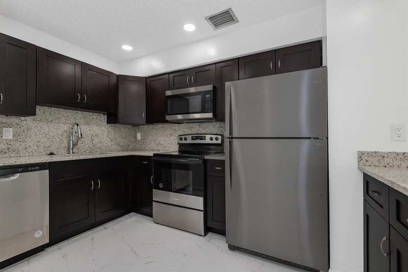10675 Royal Palm Boulevard # 7, Coral Springs FL 33065