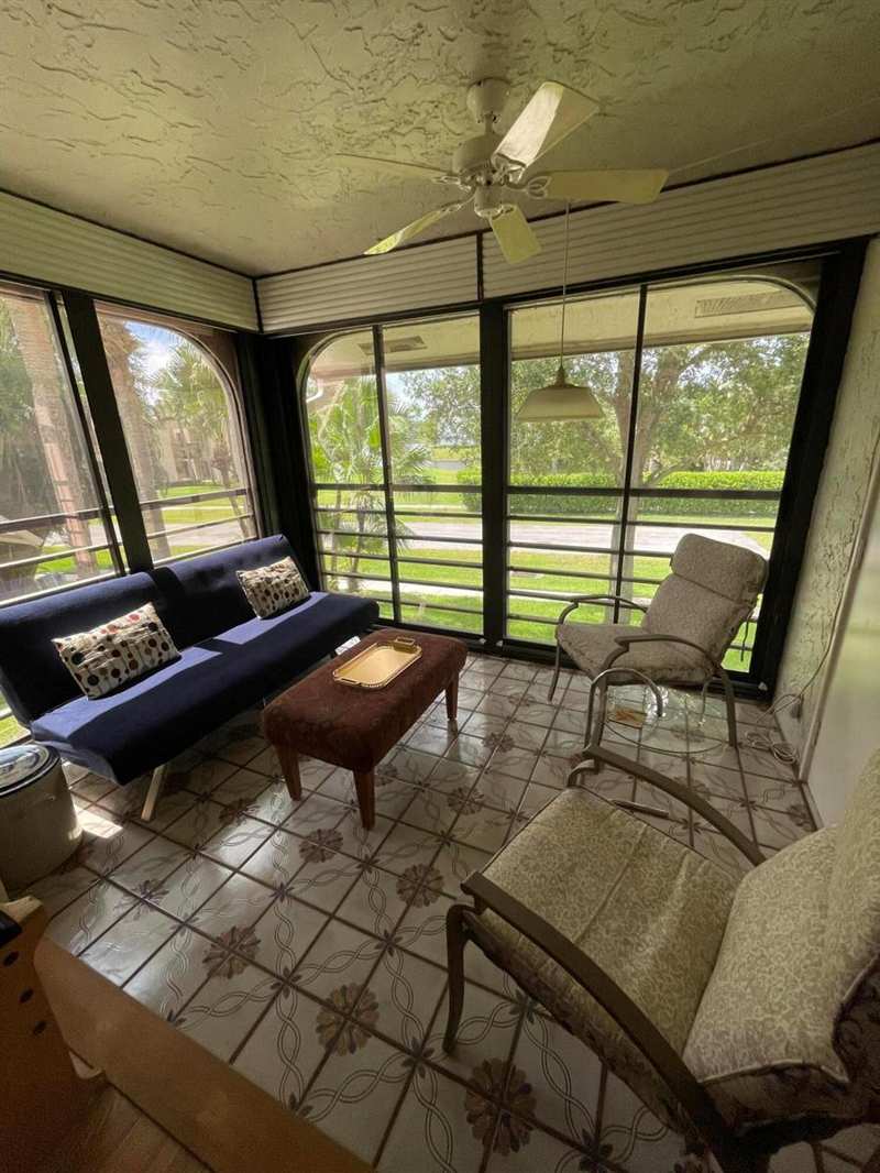 10187 Mangrove Drive, Boynton Beach FL 33437