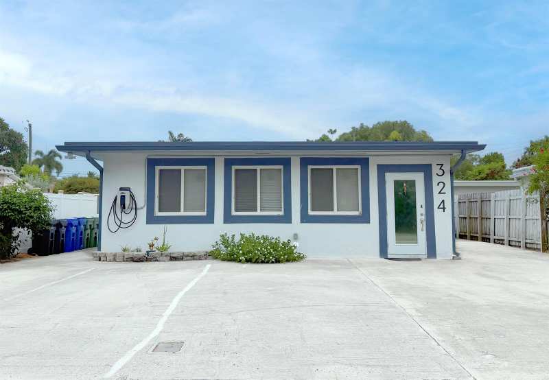 324 SW 22nd Street Unit A, Fort Lauderdale FL 33315
