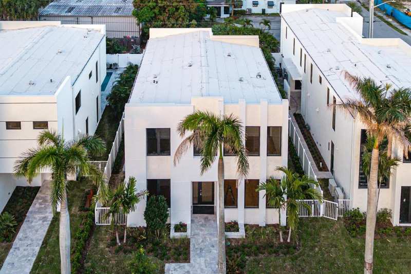 731 SE 4th Avenue, Delray Beach FL 33483